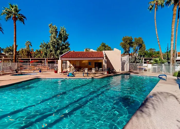 The Palm Searcher, Unit 344 Holiday home